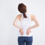 腰痛でお悩みの女性
